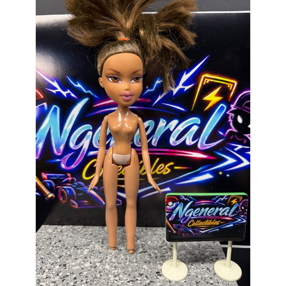 Bratz Doll Nude Body Head MGA 2001 Brown Hair Tan Skin No Feet for Parts Custom